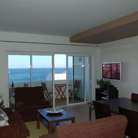 Apartamento A 10 Metros Da Praia De Αλμπουφέιρα Εξωτερικό φωτογραφία